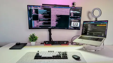 My Omarchy Desk